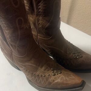Idyllwind Brown Western Boots